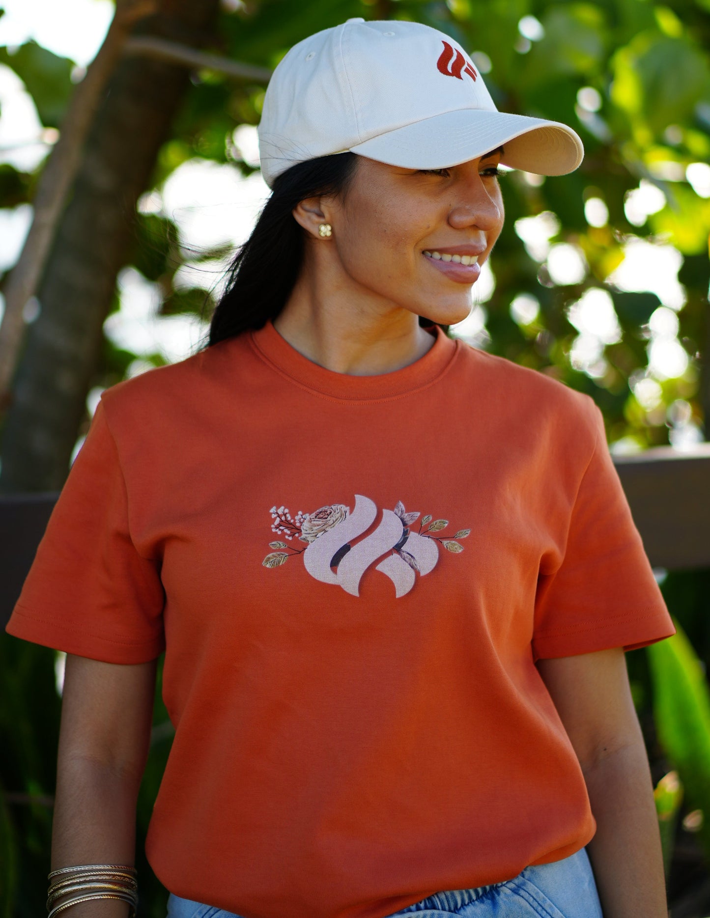 “Escogidos por Gracia” terracota tee