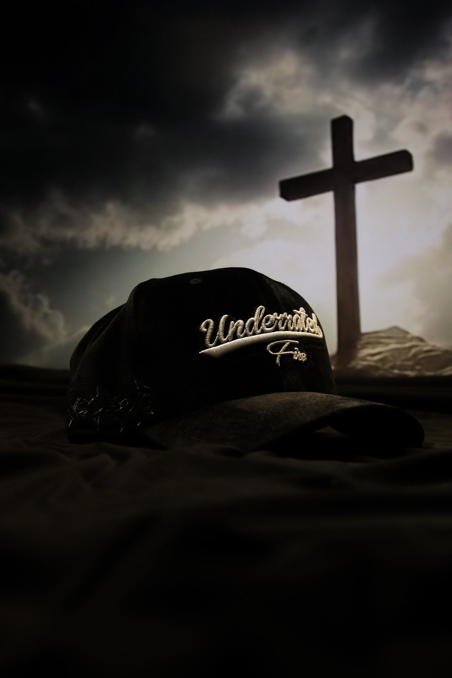 “Murió por ti” Black Cap